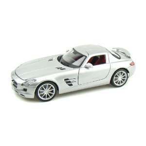  Mercedes Benz SLS AMG Gullwing 1/18 Silver Toys & Games