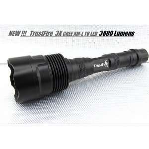   LED Flashlight Torch 3800 Lumen + 2x18650 + Charger