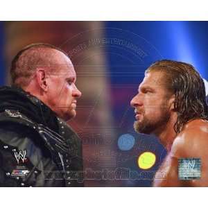  Undertaker & Triple H   WWE WrestleMania XXVIII 8x10 
