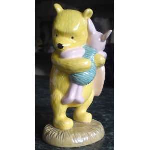  Royal Doulton Winnie The Pooh   I Love You So Much Bear 