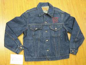 Vintage levis world tour sponcer jacket nice 44R V2036  
