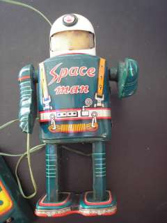 Old Vintage Spaceman Robot Battery Operated Toy  
