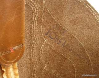   Vintage Caramel Leather Cowboy Boots White Wing Stitch Men 10.5  