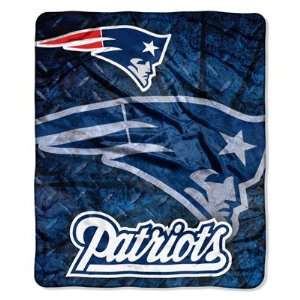  New England Patriots 50 X 60 Rollout Raschel Fleece 