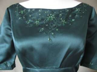 NWOT GREEN FORMAL BRIDAL PROM PARTY DRESS GOWN SIZE 6  
