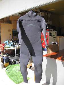 WETSUIT 7MMM TITANIUM WETSUIT WOMENS HOODED WETSUIT 7MM HOODED WETSUIT 