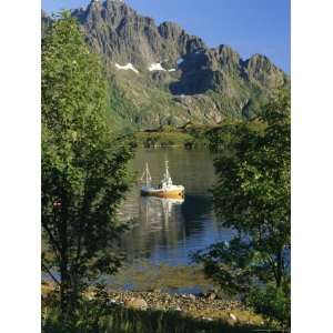  Fishing Boat in Austnesfjorden, Lofoten Islands, Nordland 