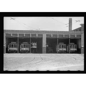  Photo Streetcars in car barn, Minneapolis, Minnesota 1939 