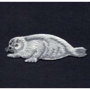  Arctic Seal   Animals Embroidered Iron On Applique 