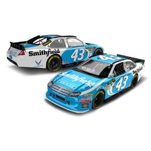  #43 Aric Almirola 2012 Smithfield Frost Finish 1/24 Nascar 