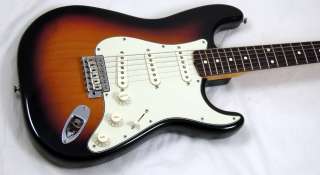   Vintage 62 Reissue Stratocaster w/Case (USA AVRI Strat)  