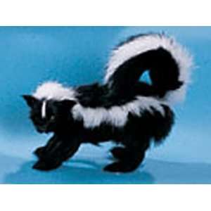  6.5 Standing Skunk Furry Animal Figurine Toys & Games