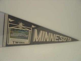 1969 Minnesota Twins Blue Team Photo Pennant (SKU 375)  