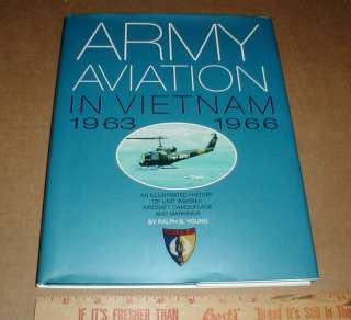 Unit Insignia Aircraft Markings illustrated History Army Vietnam HC 
