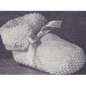 Vintage Knitting PATTERN to make   Cuffed Boots Baby Booties Shoe. NOT 