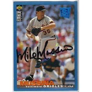  Mike Mussina Autographed 1995 Upper Deck Collectors Choice 