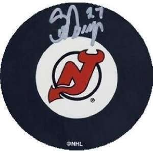  Signed Scott Niedermayer Puck   (New Jersey Devils 