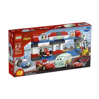 LEGO® DUPLO® Cars The Pit Stop 5829 Disney includes VW Van, Lighting 