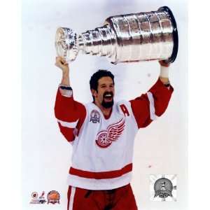  Brendan Shanahan with the 2002 Stanley Cup #08 , 8x10 