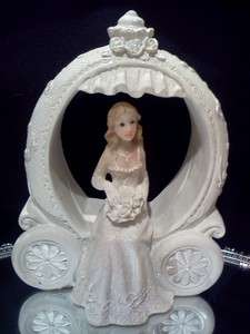 Elegant Cinderella in Carriage Quinceanera Sweet 16 Cake Topper 