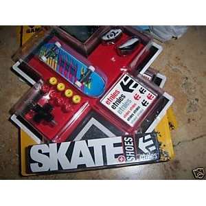   Mattel X Games 4 Color Fingerboard Skate & Shoes P3900 Toys & Games