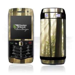  Design Skins for Blackberry 9105 3G Pearl   In the forest 