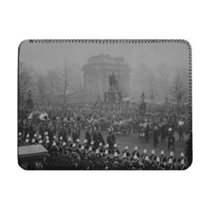 Queen Victorias funeral cortege passes   iPad Cover 