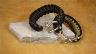 Titanium Gator Back Paracord Bracelet  