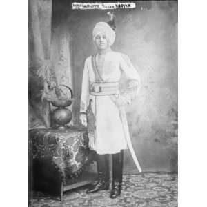  1900s photo Maharajkumar Victor Narayan, standing