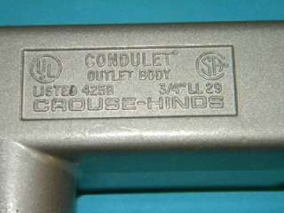 Crouse Hinds Condulet LL29 3/4 Conduit Outlet Body  