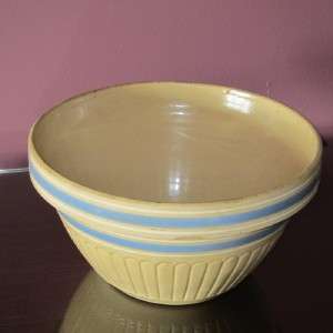 McCoy Yelloware Pie Crust Mixing Bowl Banded 424 11  