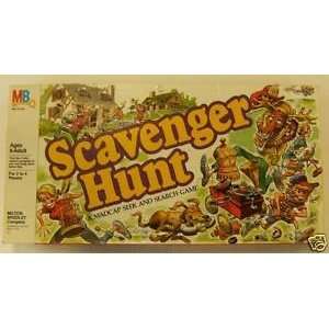  Scavenge Hunt   A Madcap Seek and Search Game Toys 