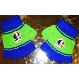  Childrens Blue and Green Mittens 