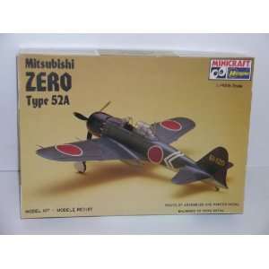  WW II Japanese Mitsubishi Zero   Plastic Model Kit 