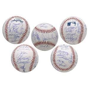  Chicago White Sox 2005 Team Signed MLB Baseball with 32 