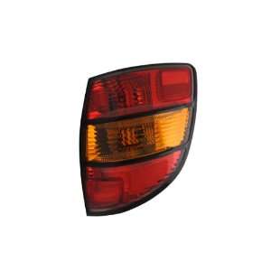  TYC 11 6122 01 Pontiac Vibe Driver Side Replacement Tail 