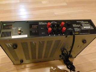   power amplifier cosmetically great this unit powers on please e mail