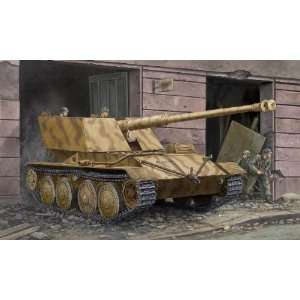  Trumpeter 1/35 German 88mm Pak 43 Waffentrager Tank Kit Toys & Games