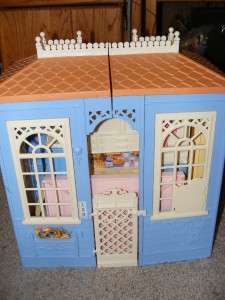 Vintage 1998 BARBIE FAMILY HOUSE Mattel Play Set Revolving Room 