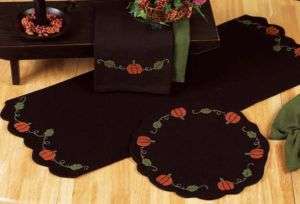   and Vines Black Wool Primitive Round Tablemat/ Candle mat Autumn Table