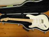 Fender Strat Deluxe left handed guitar RARE Olympic White 2004  