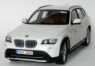 18 BMW X1 xDrive 28i E84 alpinweiß weiß white DEALER  