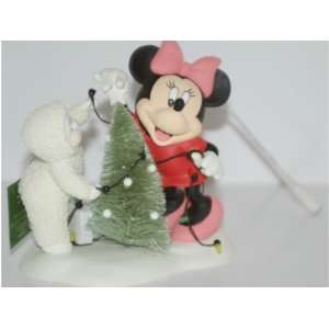   Snowbabies Decorating the Tree Minnie and Me Figurine 