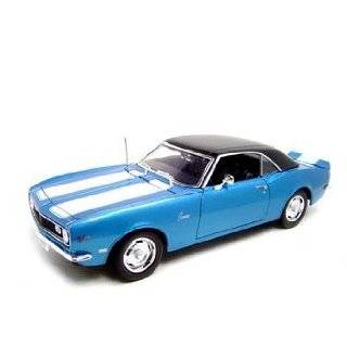   Cast 118 Scale Maroon 1968 Chevrolet Camaro Z/28 Coupe Toys & Games