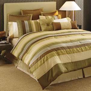 Tips on Buying Bedroom Comforter Sets  