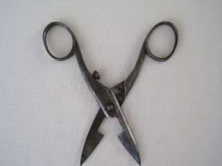 Antique Anglo Pacific FF Cutlery Co Buttonhole Scissors  