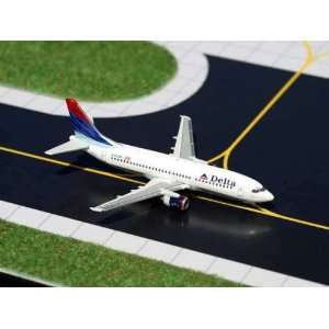  Gemini Jets Delta Airlines B737 300 Model Airplane Toys 
