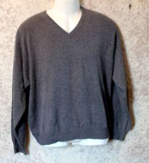 in good pre owned condition size XL material 100% cashmere