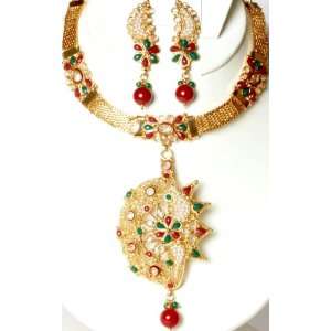  Stylized Half Moon Polki Earrings and Necklace Set with 