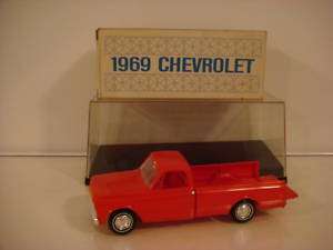 VTG 1969 CHEVROLET RED FLEETSIDE TRUCK PROMO CAR BOXED  